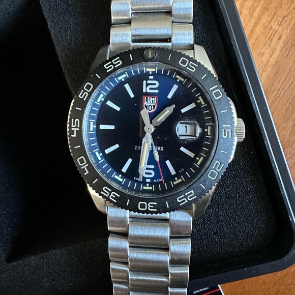 Luminox Other - Luminox Pacific Diver - 44mm (3120 Series). Sunburst blue dial & SS bracelet.